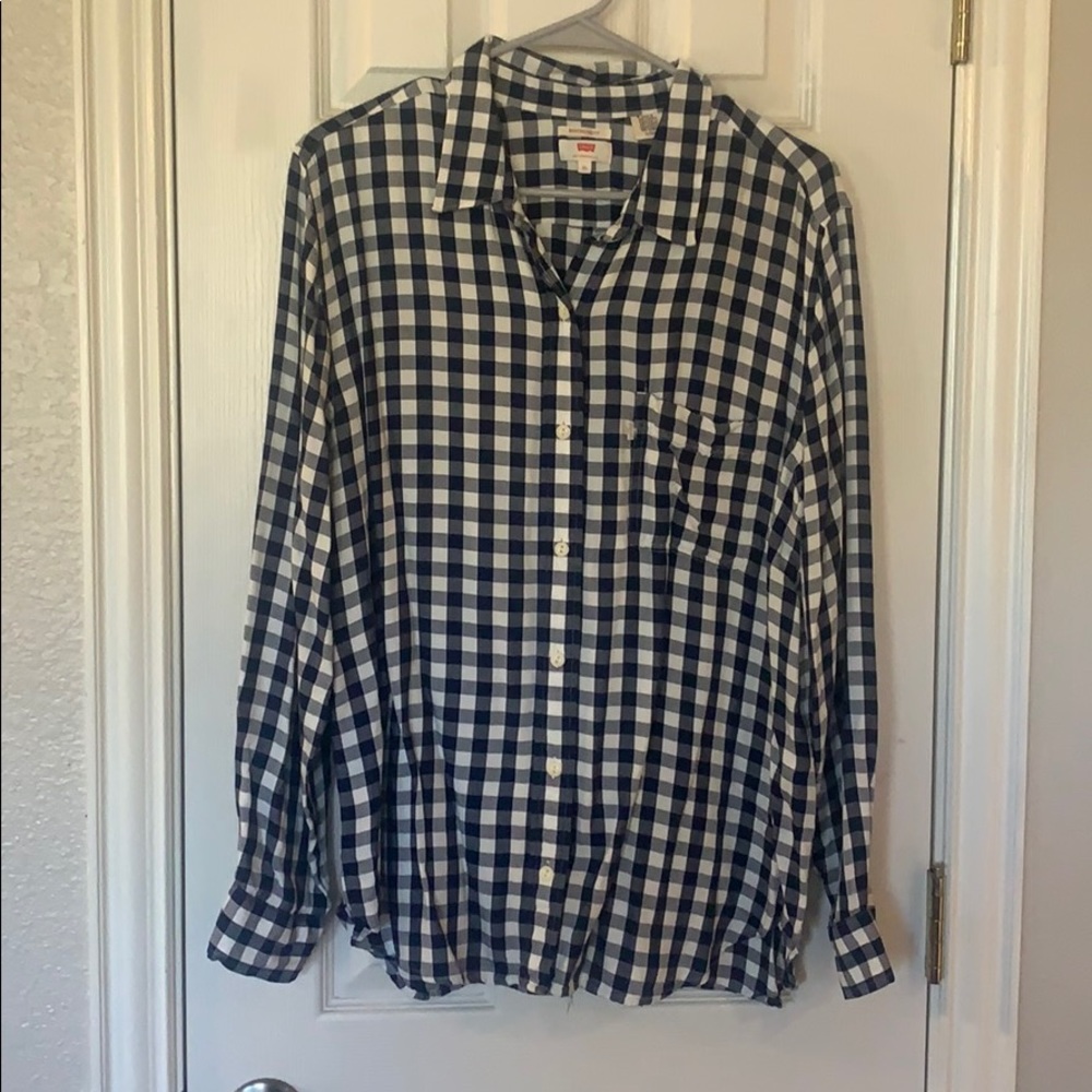 Levi’s Boyfriend Fit Plaid Shirt